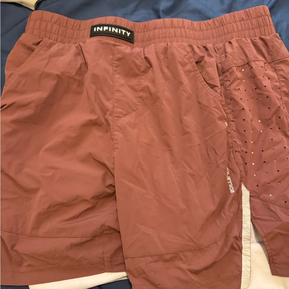 Alphalete Men's Athletic Shorts in Mauve